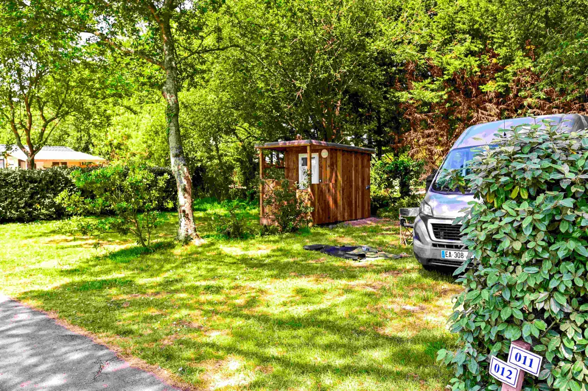Camping Au Vallon Rouge Provence-Alpes-Côte d'Azur - La Colle-sur-Loup visuel 26/27