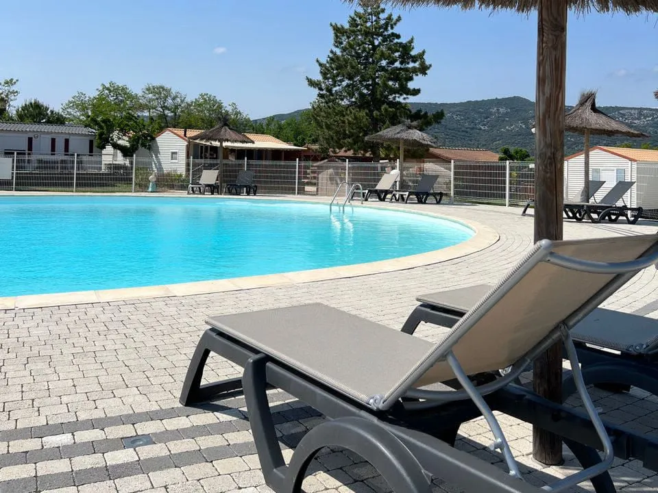 Camping Carrefour de l'Ardèche Rhône-Alpes - Saint-Remèze visuel 2/8