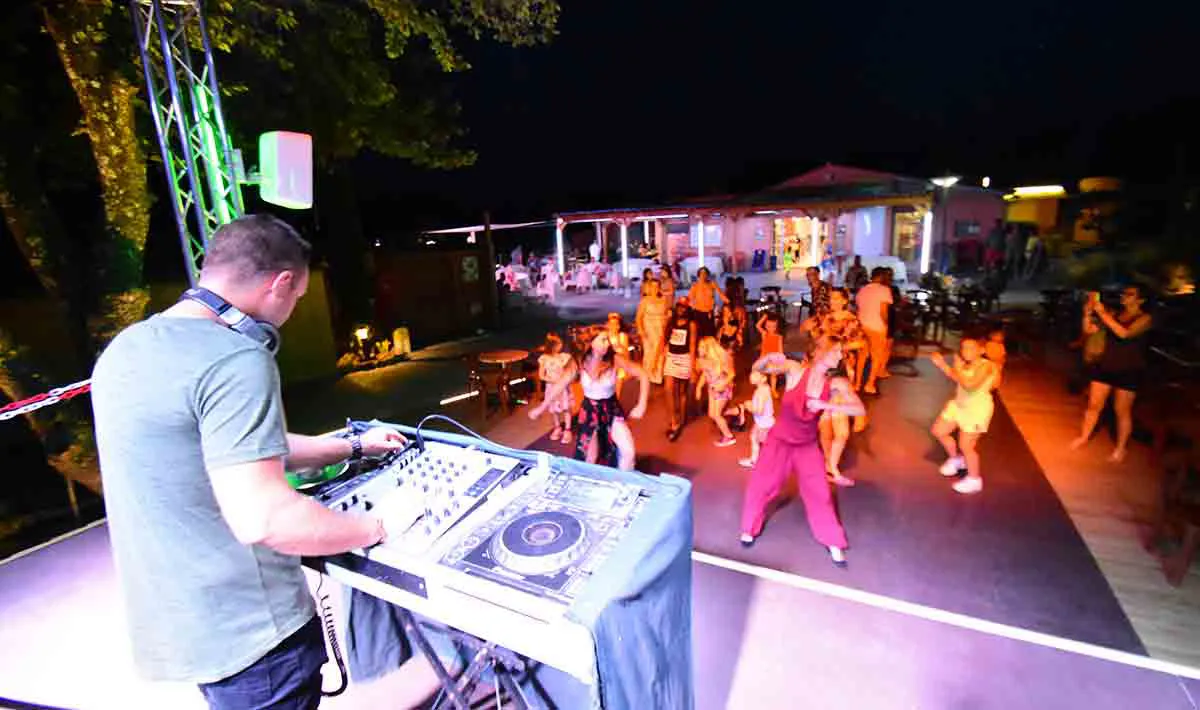 Camping La Bastiane Provence-Alpes-Côte d'Azur - Puget-sur Argens visuel 27/33
