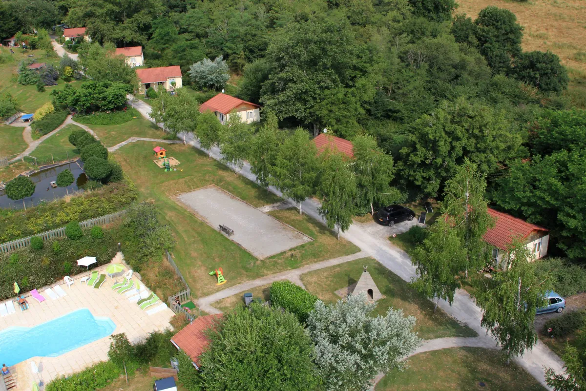 Camping la Bonne Vie Bourgogne - Saint-Maurice-lès-Couches visuel 4/5