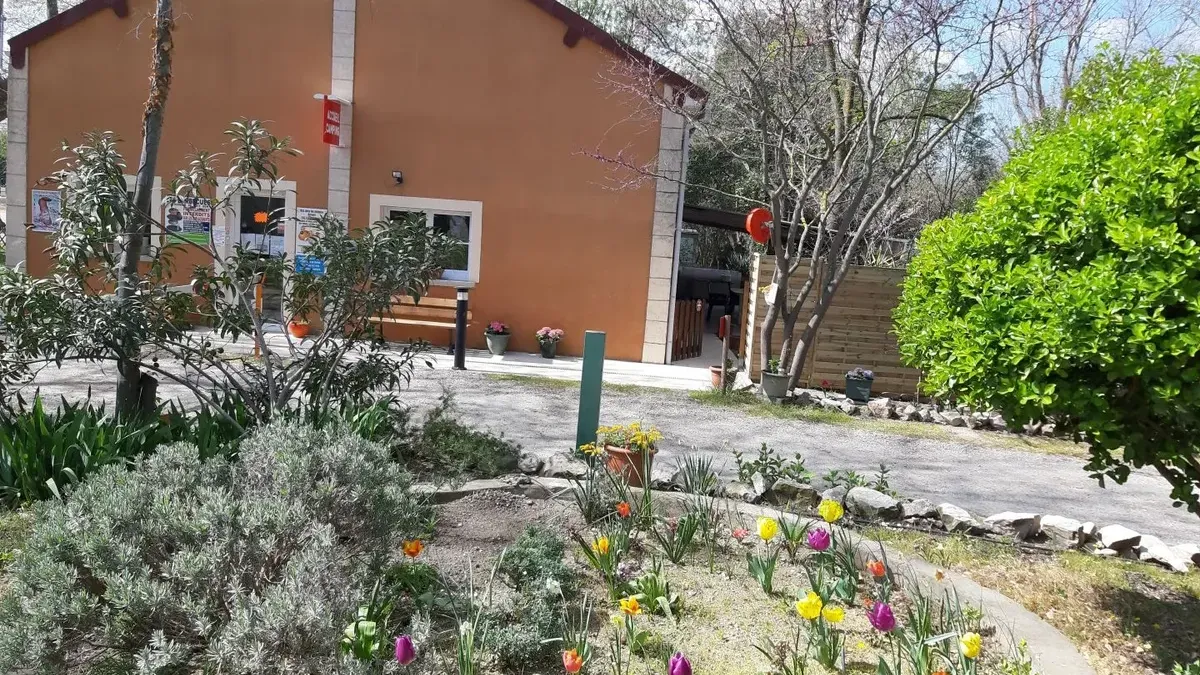 Camping La Chapelette Provence-Alpes-Côte d'Azur - Saint-Martin-de-Crau visuel 11/21