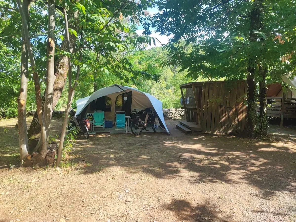 Camping La Châtaigneraie Rhône-Alpes - Gravières visuel 8/12