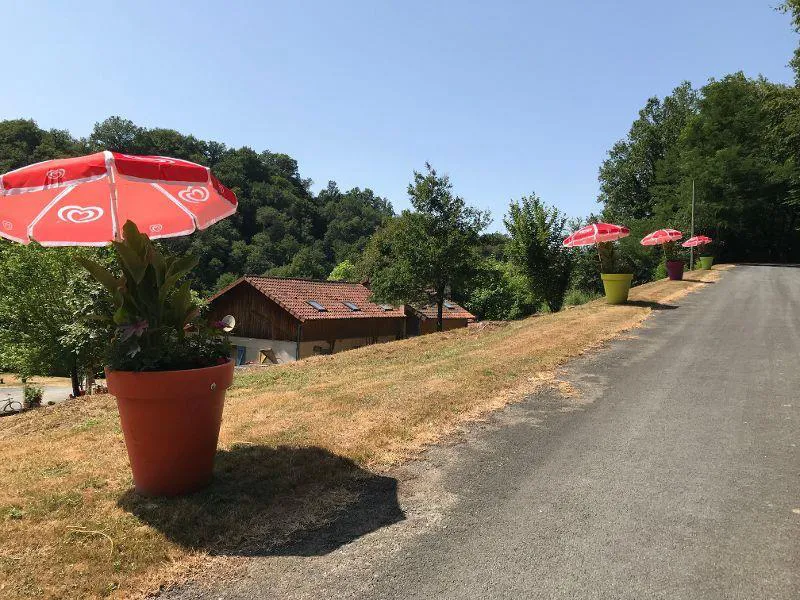Camping La Chatonnière Aquitaine - Jumilhac-le-Grand visuel 2/5