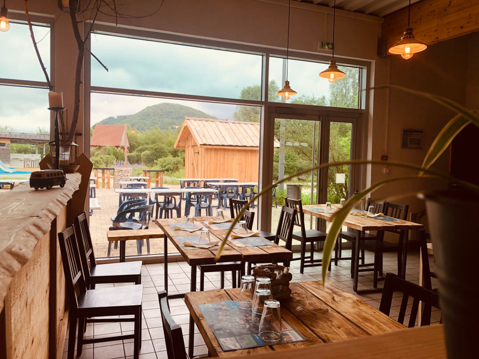 la Roche d'Ully Franche-Comté - Ornans visuel 5/7 la Roche d'Ully Franche-Comté - Ornans visuel 5/7