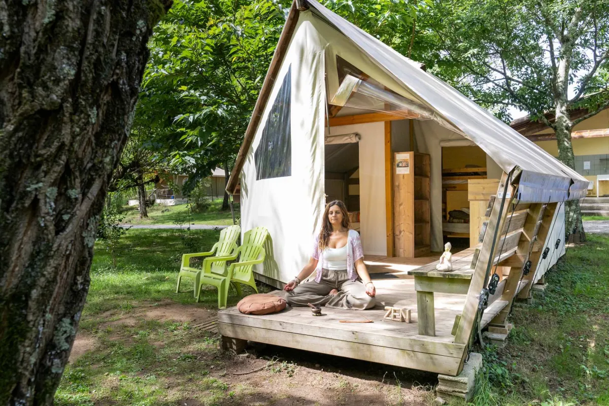 Camping Village Nature Zen Rhône-Alpes - Uzer visuel 10/25
