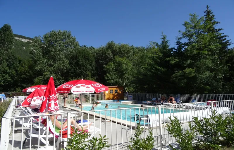 Camping Le Clos des Peupliers Languedoc-Roussillon - Barjac visuel 2/7