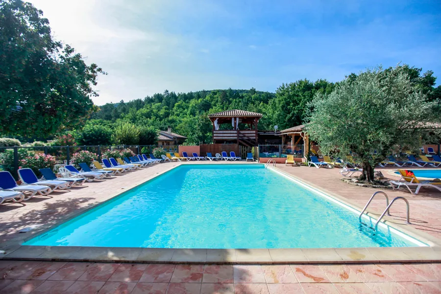 Camping Le Lubéron Provence-Alpes-Côte d'Azur - Apt visuel 20/28