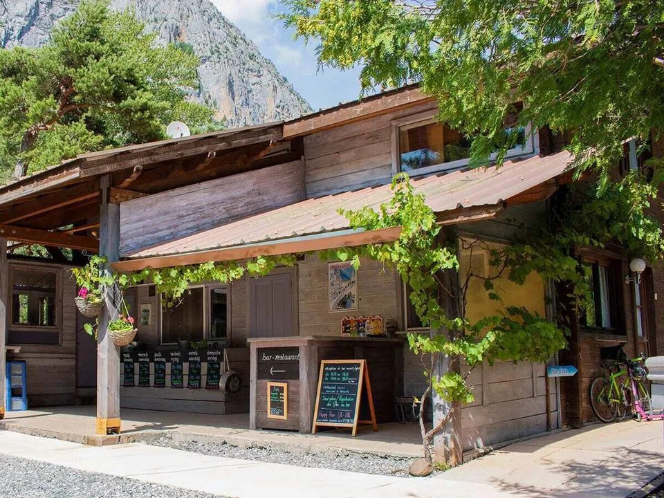 Camping Le River Provence-Alpes-Côte d'Azur - Méolans visuel 5/15