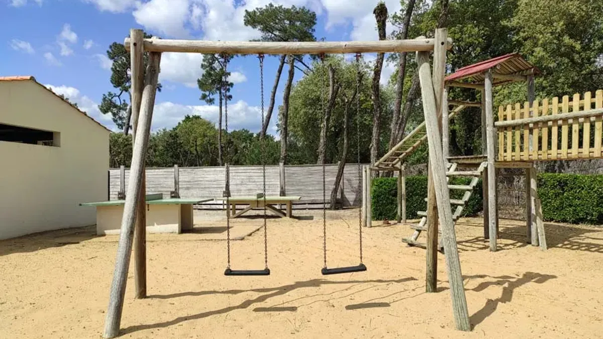 Camping Le Sous Bois Pays de Loire - Longeville sur Mer visuel 11/14
