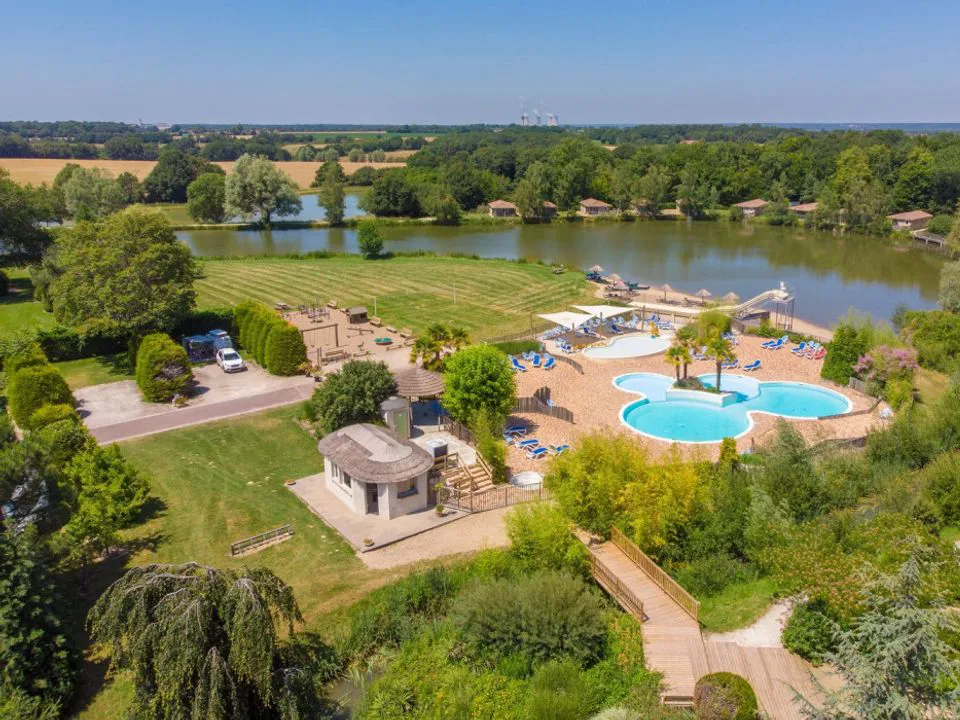 Camping Les Bois du Bardelet Grand Centre - Gien visuel 2/10
