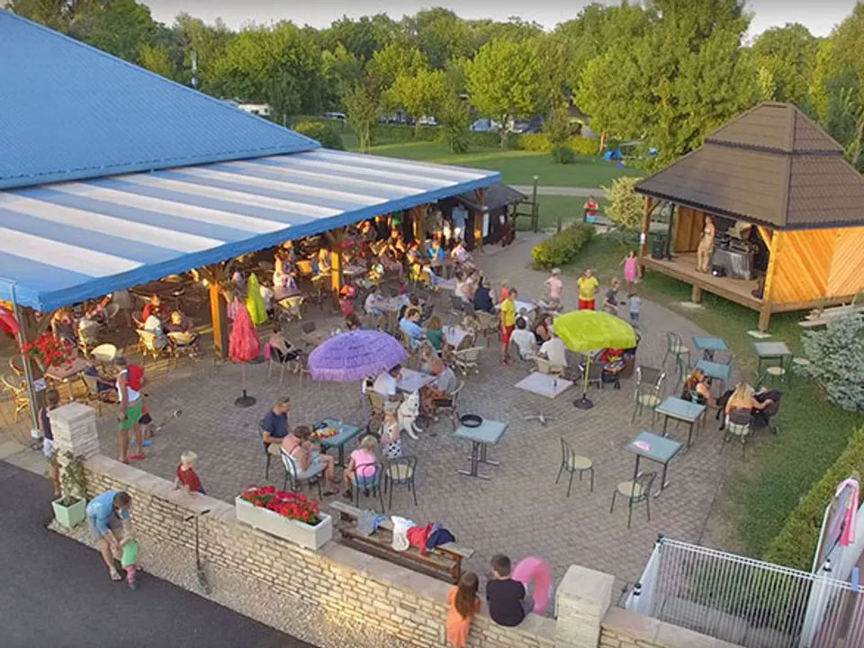 Camping Les Bords de Loue Franche-Comté - Parcey visuel 4/9