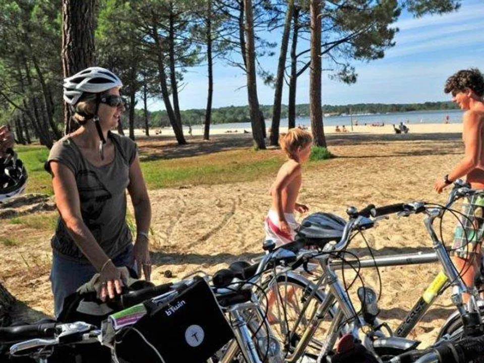 Camping Les Bruyères Aquitaine - Sainte-Eulalie-en-Born visuel 16/18