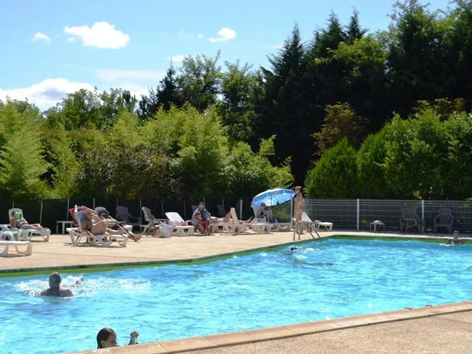 Camping Les Pins du Soleil Aquitaine - Saint-Paul-lès-Dax visuel 2/8