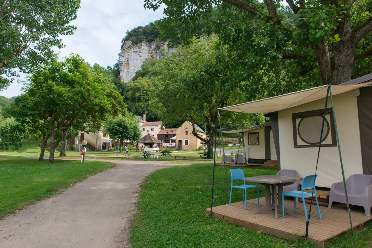 Camping Les Rives de la Dordogne Aquitaine - Domme visuel 3/7