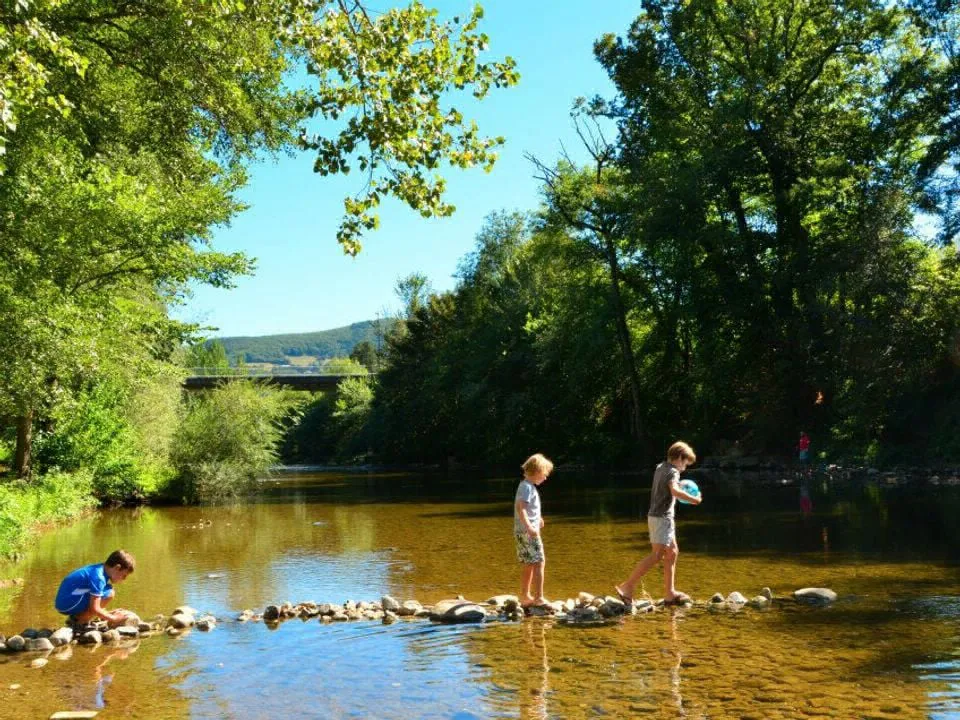 Camping Marmotel Midi-Pyrénées - Saint-Geniez-d'Olt visuel 8/8