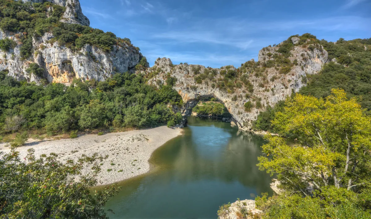 Camping Rives d'Arc Rhône-Alpes - Vallon-Pont-d'Arc visuel 2/19