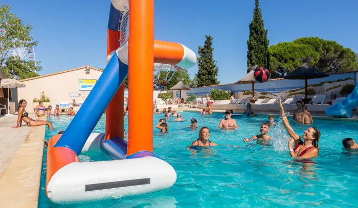 Camping - Le Grau-du-Roi - Languedoc-Roussillon - Abri de Camargue