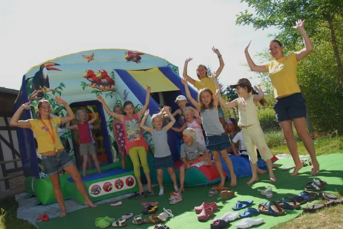 Camping - Pierrefitte-sur-Sauldre - Grand Centre - Alicourts Resort
