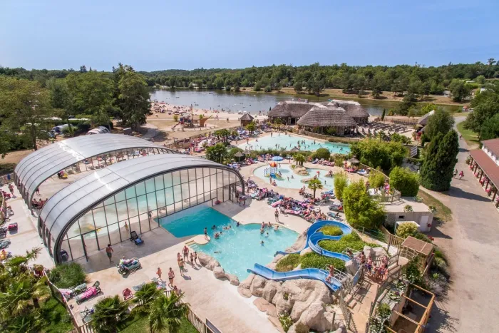 Camping - Pierrefitte-sur-Sauldre - Grand Centre - Alicourts Resort