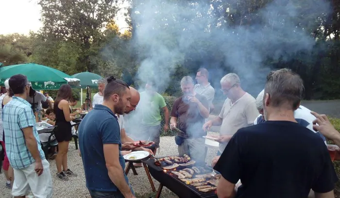 Camping - Chauffour-sur-Vell - Limousin - Au Bois Dormant