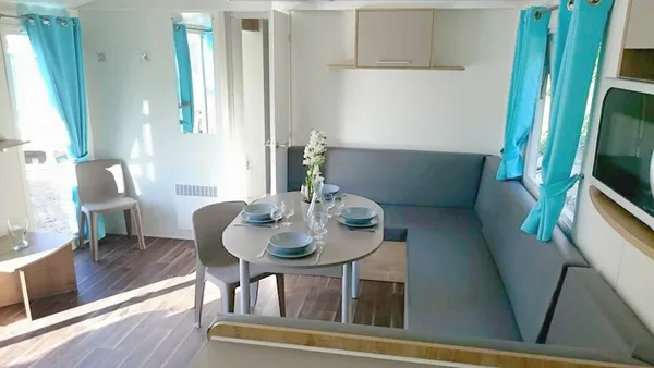 Camping - Roquefort-la-Bédoule - Provence-Alpes-Côte d'Azur - Aux portes de Cassis