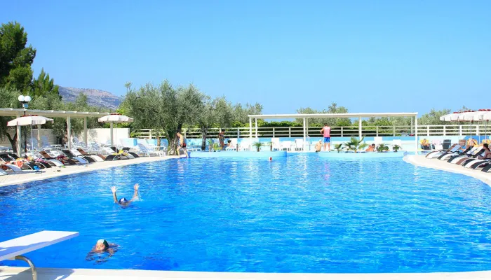Camping - Monte Sant'Angelo - Pouilles - Baia del Monaco