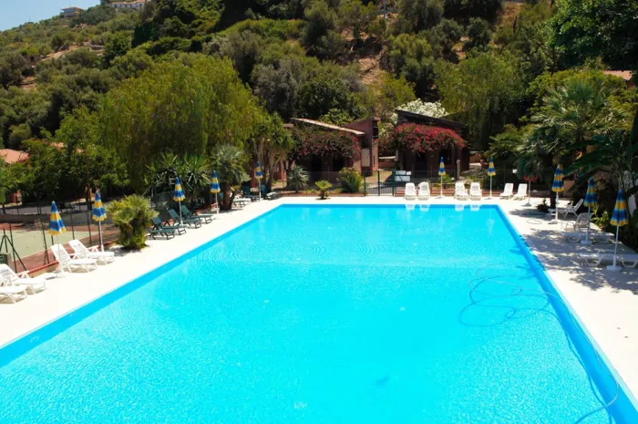 Camping - Piraino - Sicile - Calanovella Camping