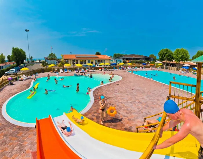 Camping - Peschiera del Garda - Vénétie - Campeggio del Garda