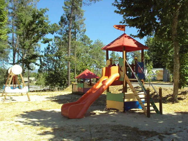 Camping - Celorico de Basto - Norte - Camping Celorico de Basto