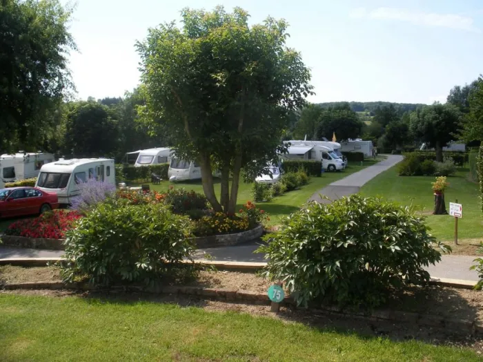 Camping - Neufchâtel-en-Bray - Haute-Normandie - Camping De Sainte Claire