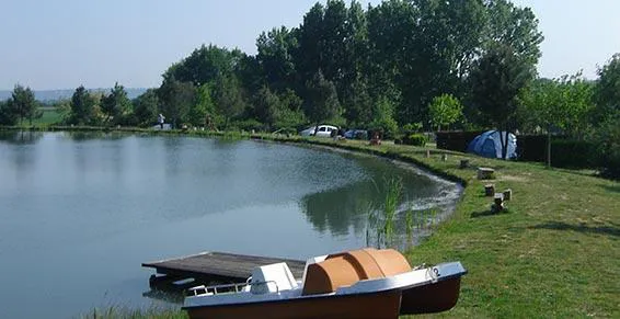 Camping - Merville - Midi-Pyrénées - Camping Des Lacs