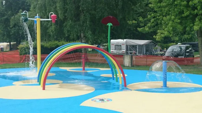 Camping - Le Landeron - Espace Mittelland - Camping Des Pêches