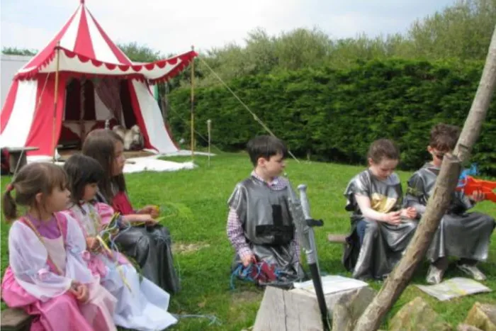 Camping - Bolleville - Basse-Normandie - Ecurie Leseigneur