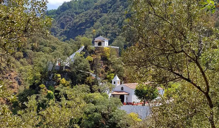 Camping - Castanheira de Pera - Centro - Camping Quinta do Castanheiro