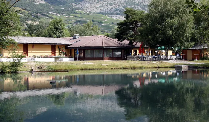Camping - Salquenen - Lémanique - Camping Swiss Plage