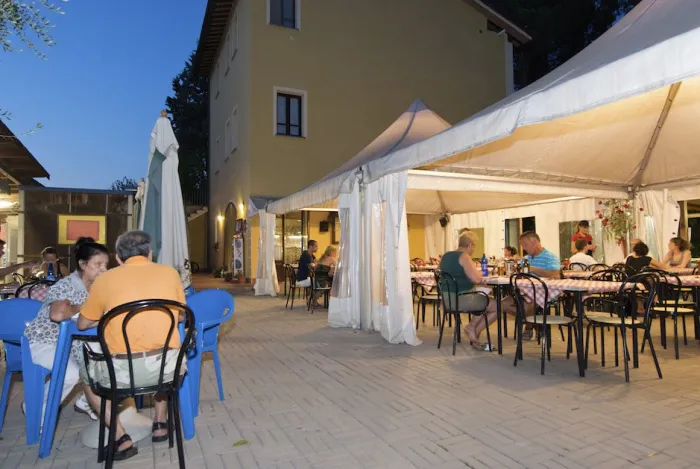 Camping - Montopoli Val d'Arno - Toscane - Toscana Village