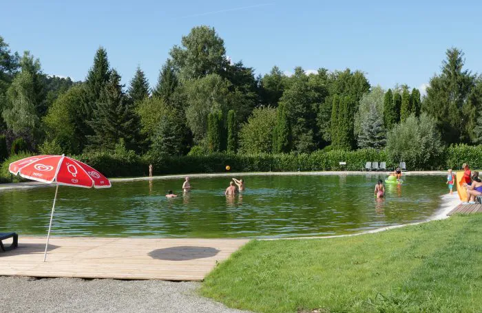 Camping - Dossenheim-sur-Zinsel - Alsace - Camping au Pays de Hanau