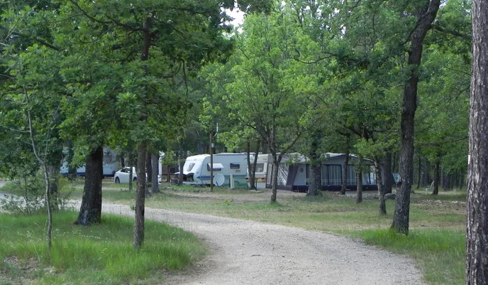 Camping - Sault - Provence-Alpes-Côte d'Azur - Camping du Défends
