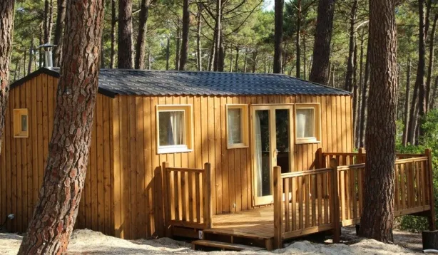 Camping - Aubagne - Provence-Alpes-Côte d'Azur - Youcamp Village