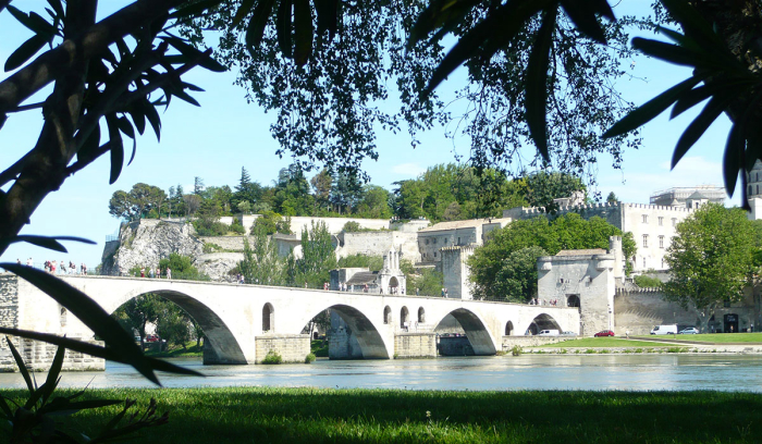 Camping - Avignon - Provence-Alpes-Côte d'Azur - Camping du Pont d'Avignon - Image #1