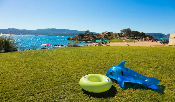 Camping - Cannigione - Sardaigne - Centro Vacanze Isuledda