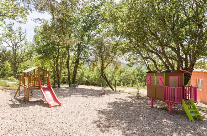 Camping - Aiguines - Provence-Alpes-Côte d'Azur - Chanteraine