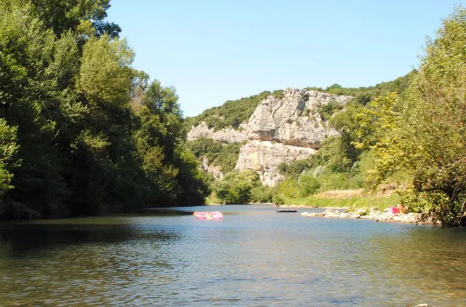 Camping - Saint-Privat-de-Champclos - Languedoc-Roussillon - Chateau De Fereyrolles