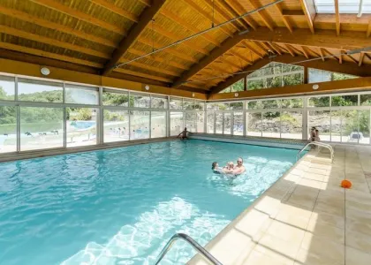 Camping - Allegre les Fumades - Languedoc-Roussillon - Château de Boisson