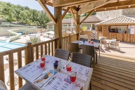 Camping - Allegre les Fumades - Languedoc-Roussillon - Château de Boisson