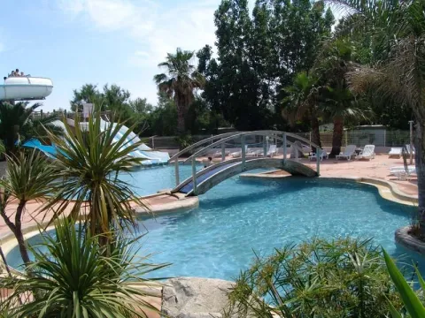 Camping - Vendres - Languedoc-Roussillon - Club Lou Village