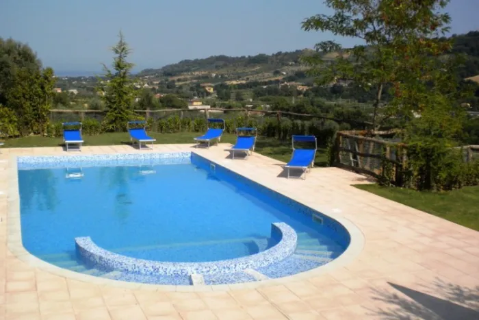 Camping - Massignano - Marches - Countryhouse Il Girasole