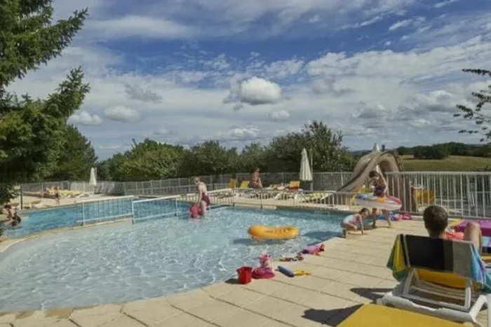 Camping - Lanzac - Midi-Pyrénées - Domaine De Lanzac