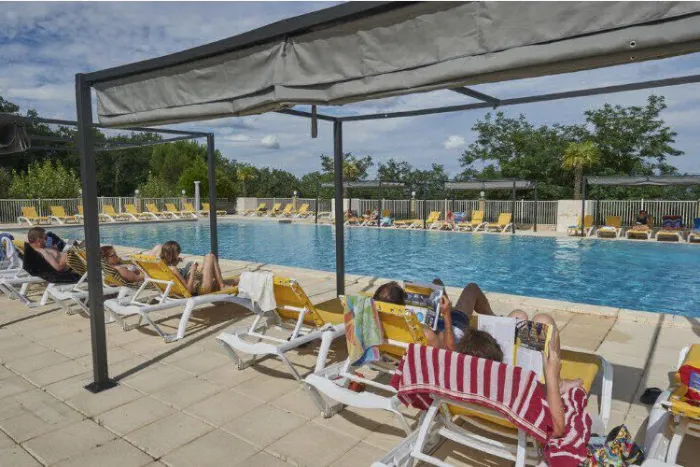 Camping - Lanzac - Midi-Pyrénées - Domaine De Lanzac