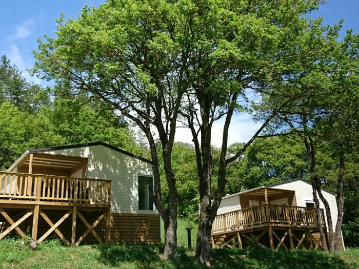 Camping - Castellane - Provence-Alpes-Côte d'Azur - Domaine Les Framboiseilles